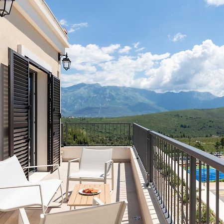 Lustica Bay Central Tivat Exterior foto