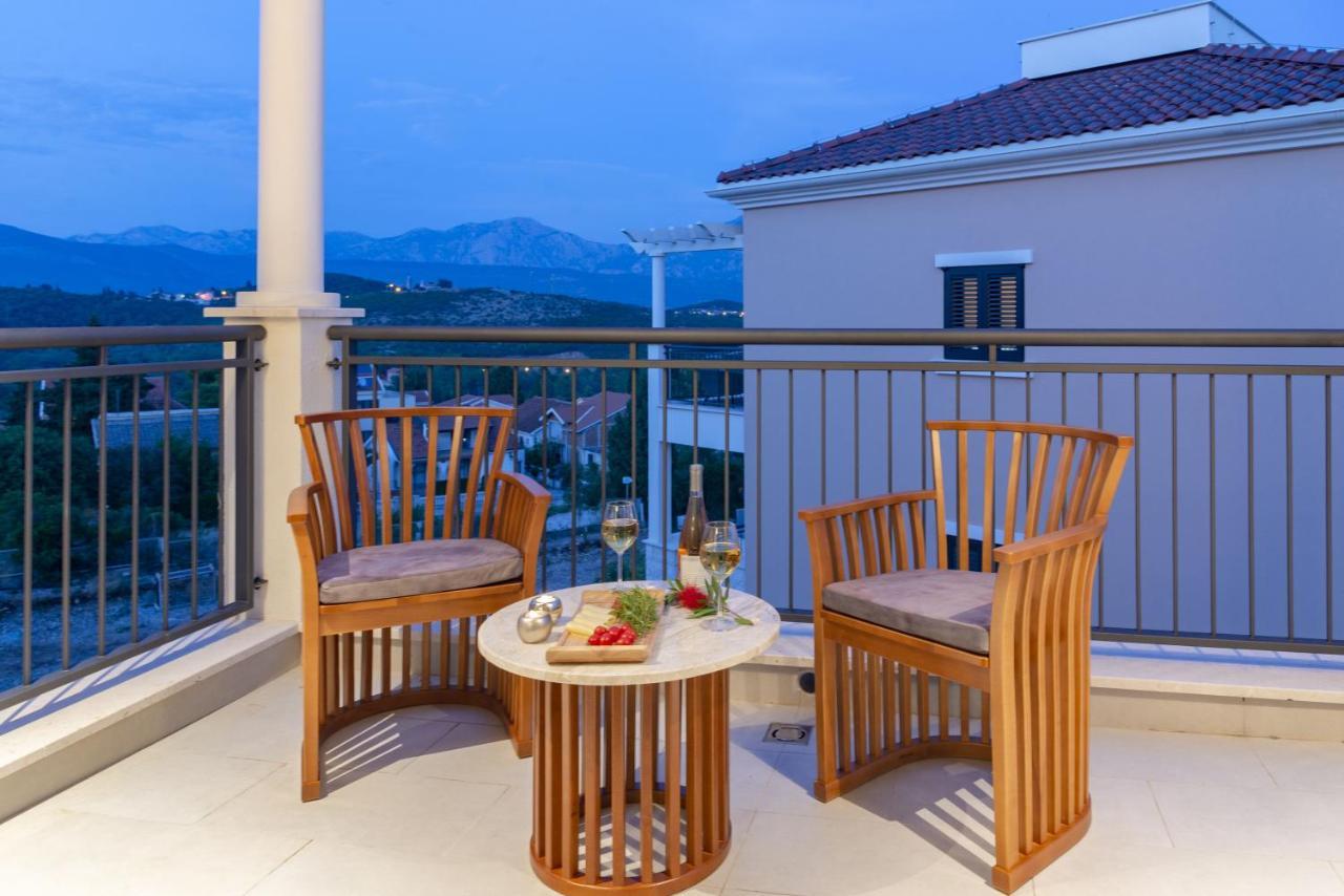 Lustica Bay Central Tivat Exterior foto