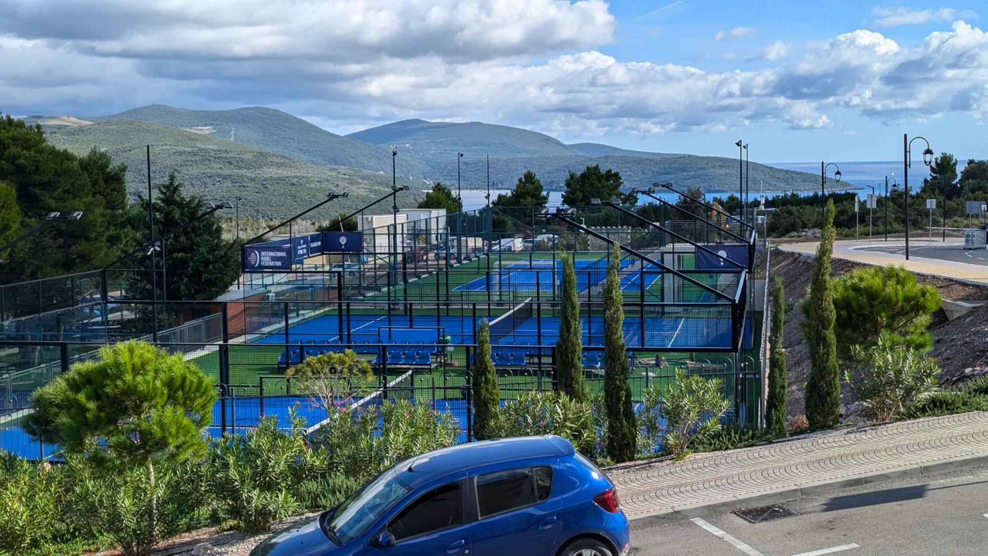 Lustica Bay Central Tivat Exterior foto