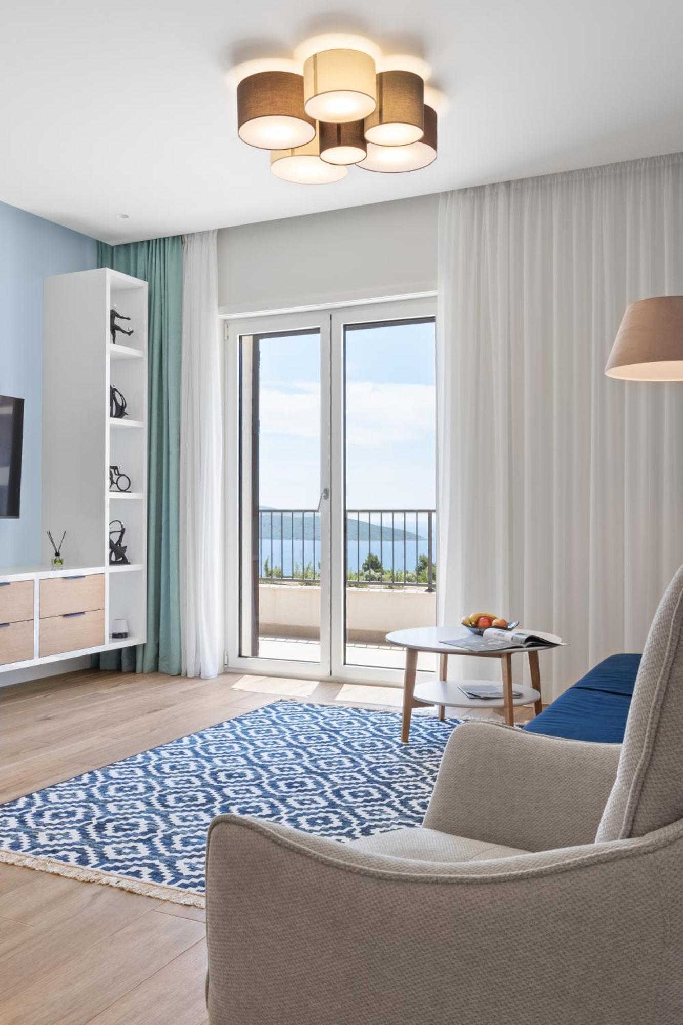 Lustica Bay Central Tivat Exterior foto
