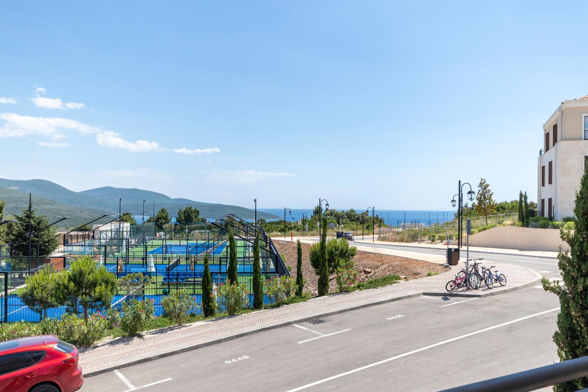 Lustica Bay Central Tivat Exterior foto
